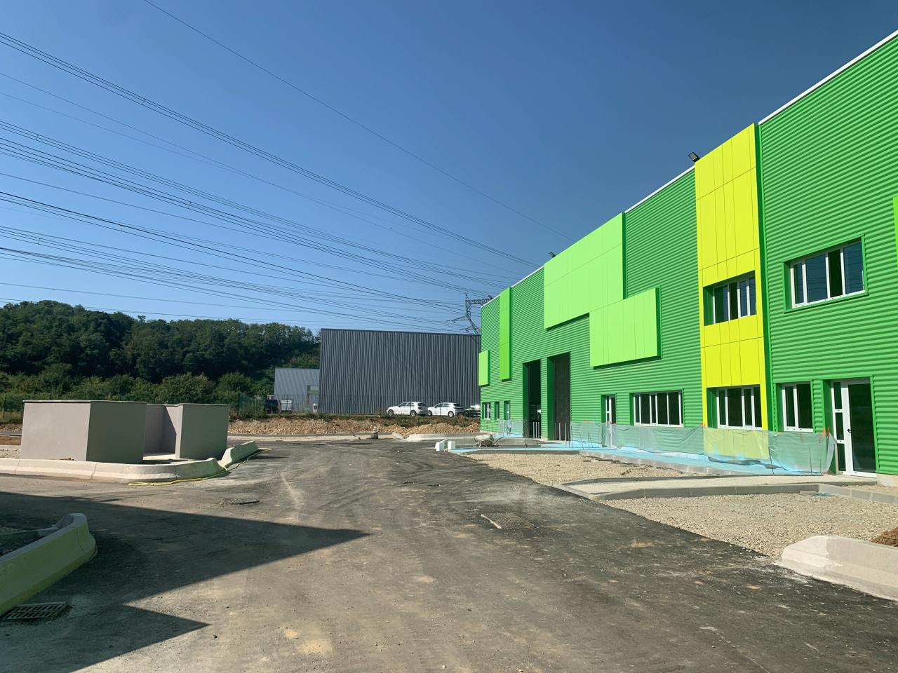 Local d'activité Saint-Quentin-Fallavier 7738m² Location local d'activité Saint-Quentin-Fallavier Isère OLACT2314361 7